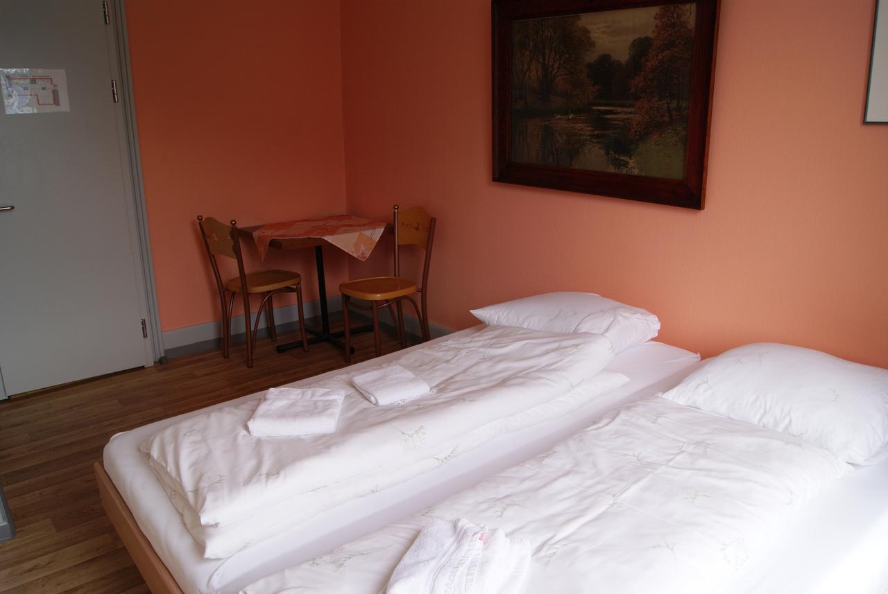 Hotel Schlosspintli Spiez Εξωτερικό φωτογραφία